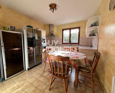 Maison - 110 m² - 5 pièces