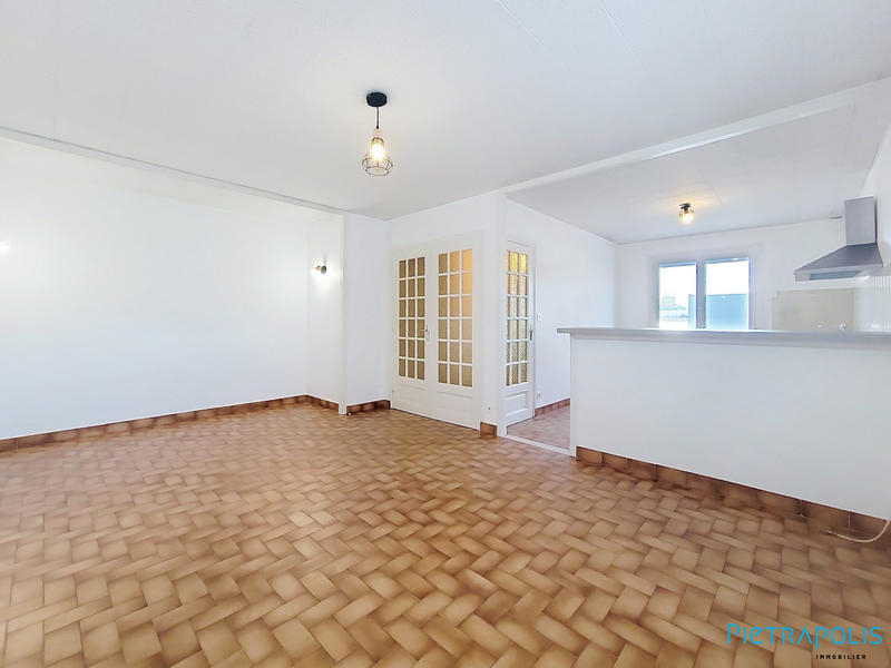 Maison - 80 m² - 4 pièces