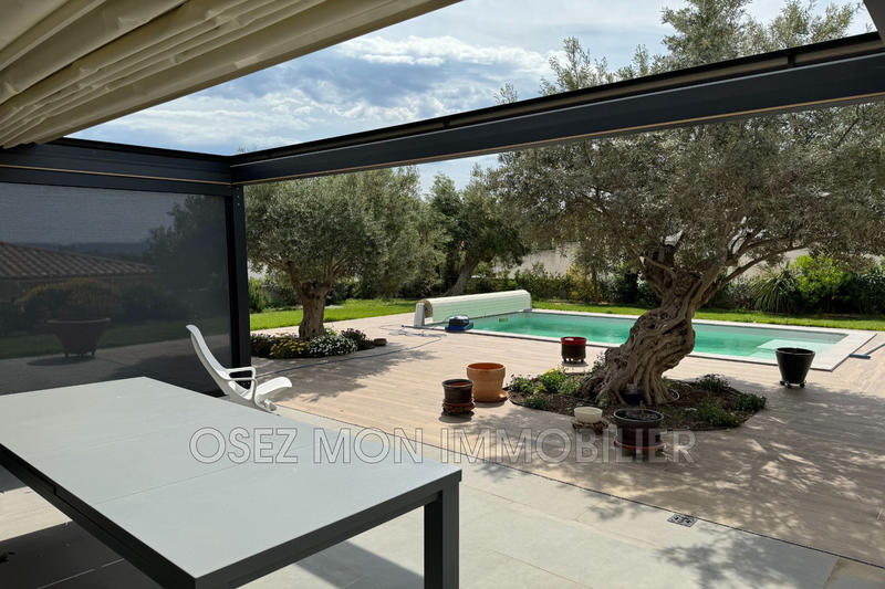 Villa - 190 m² - 6 pièces