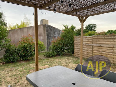 Maison - 80 m² - 4 pièces