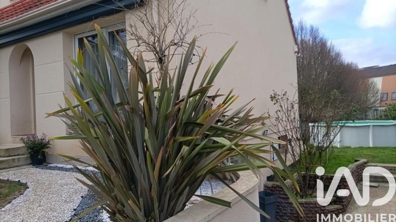 Maison - 110 m² - 4 pièces