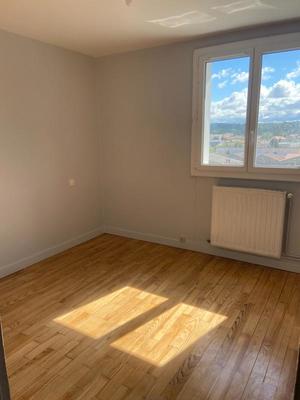 Appartement - 63 m² - 4 pièces