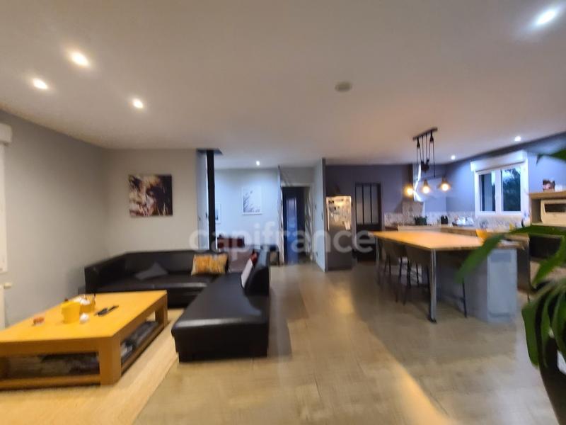 Maison - 130 m² - 6 pièces