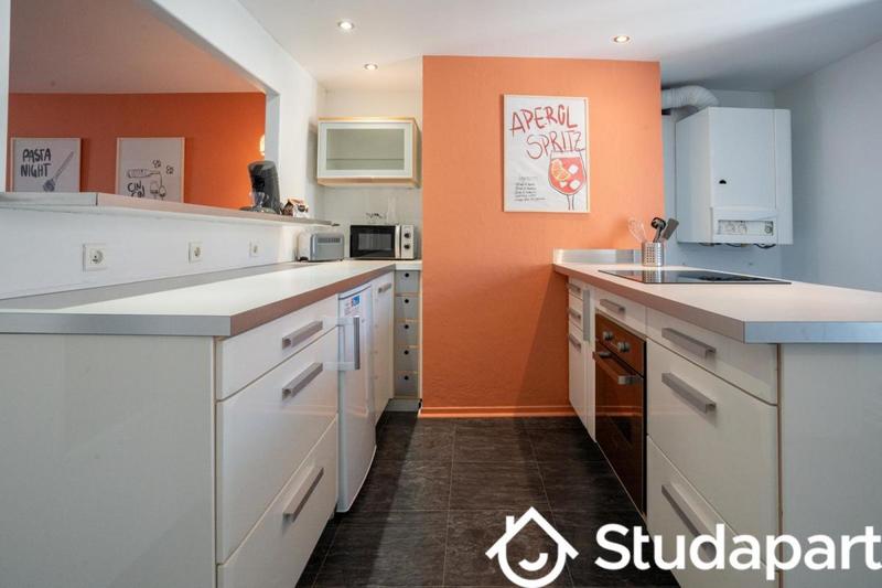 Chambre - 14 m² - 1 pièce