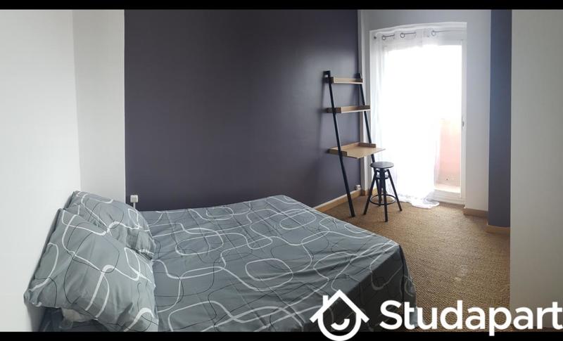 Chambre - 9 m² - 1 pièce