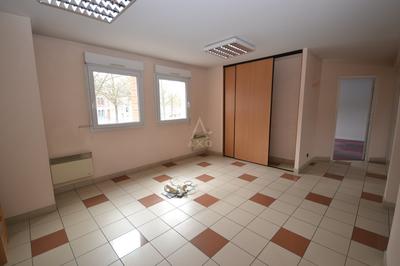 Bureau - 114 m² - 4 pièces