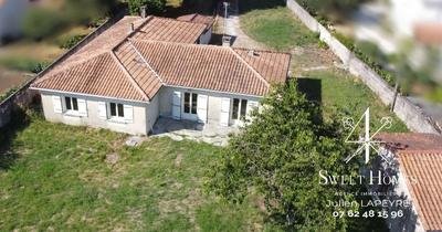 Maison - 160 m² - 9 pièces