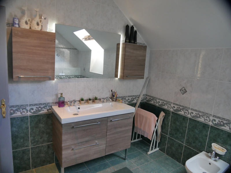 Maison - 258 m² - 8 pièces