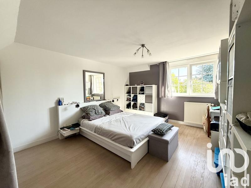 Maison - 180 m² - 6 pièces