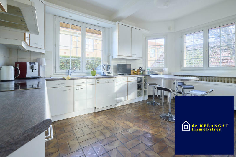 Maison - 170 m² - 6 pièces