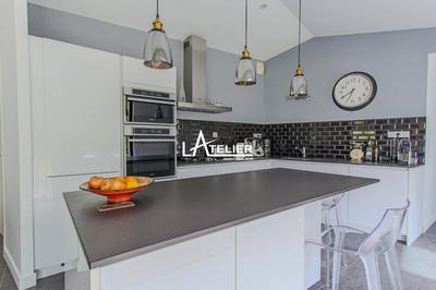 Maison - 115 m² - 4 pièces