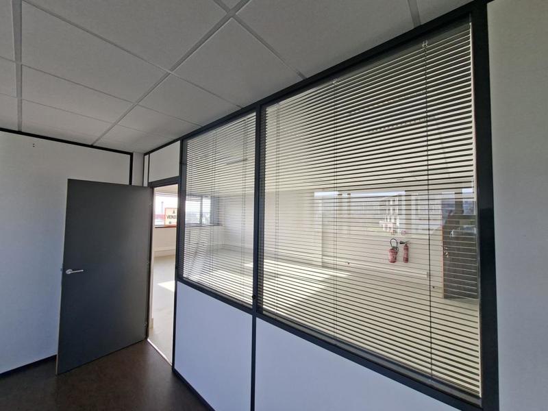 Bureau - 86 m²