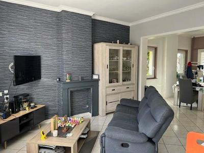 Maison - 105 m² - 6 pièces