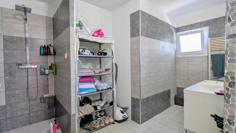 Appartement - 180 m² - 5 pièces