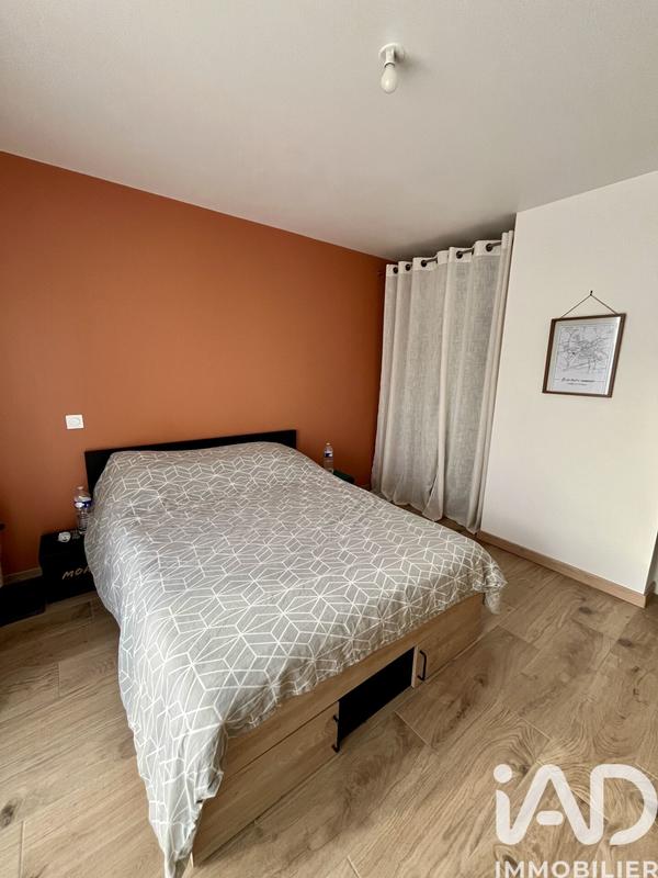 Maison - 90 m² - 5 pièces