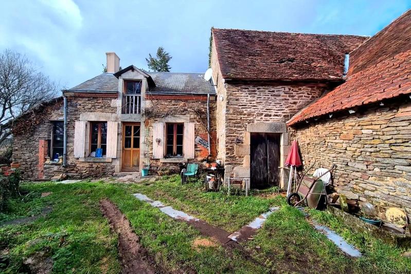 Longère - 77 m² - 2 pièces