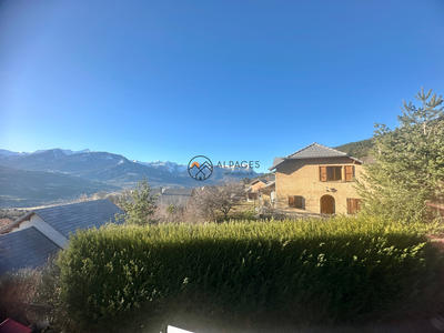 Châlet - 225 m² - 9 pièces