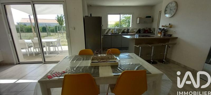 Maison - 90 m² - 5 pièces