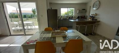 Maison - 90 m² - 5 pièces