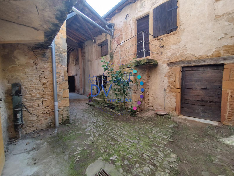 Maison ancienne - 176 m² - 6 pièces