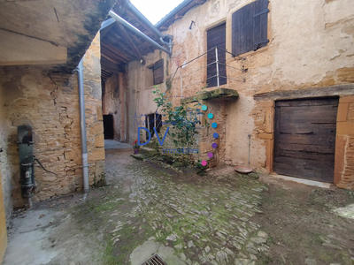 Maison ancienne - 176 m² - 6 pièces