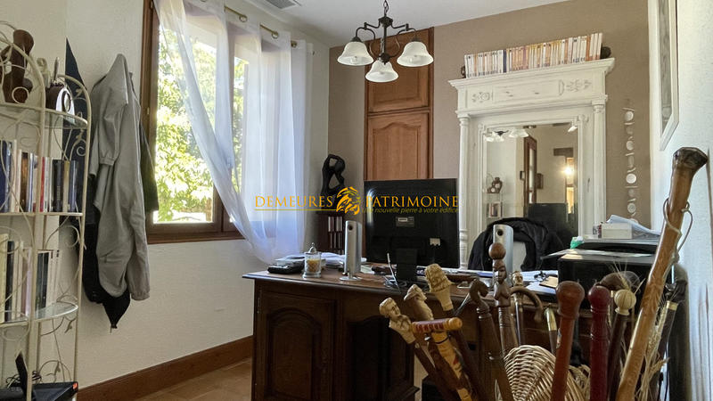 Maison - 194 m² - 5 pièces