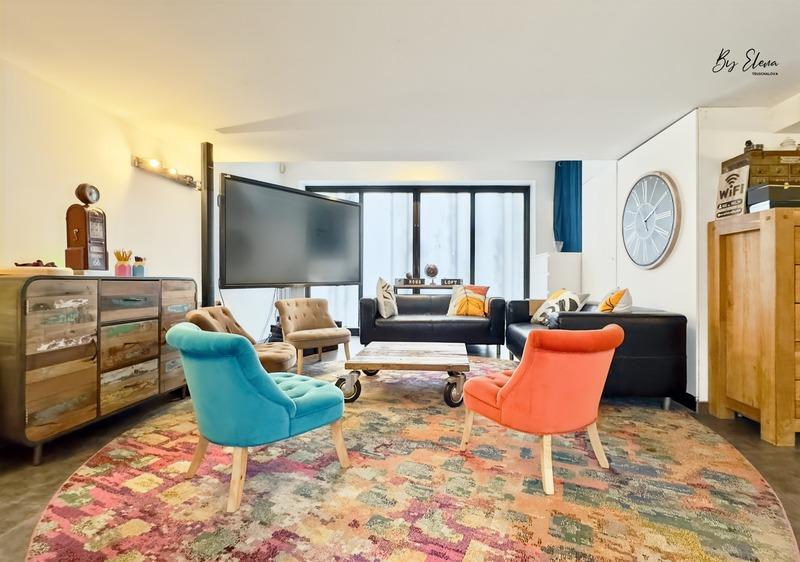 Bureau - 272 m² - 10 pièces