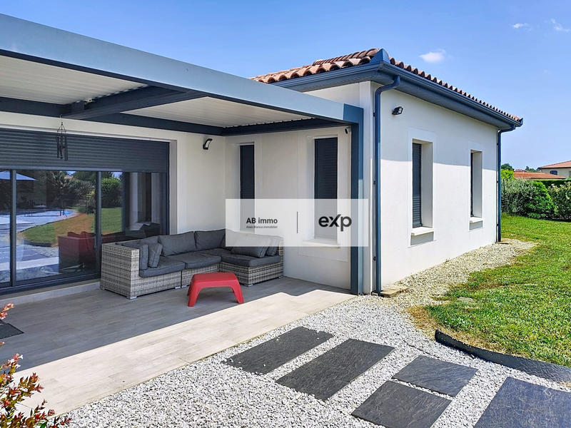 Villa - 141 m² - 5 pièces