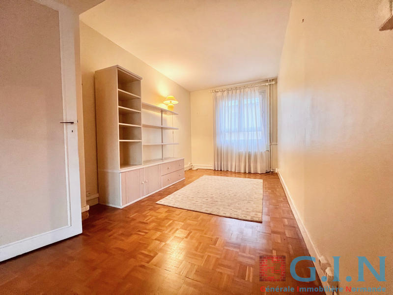 Appartement - 86 m² - 4 pièces