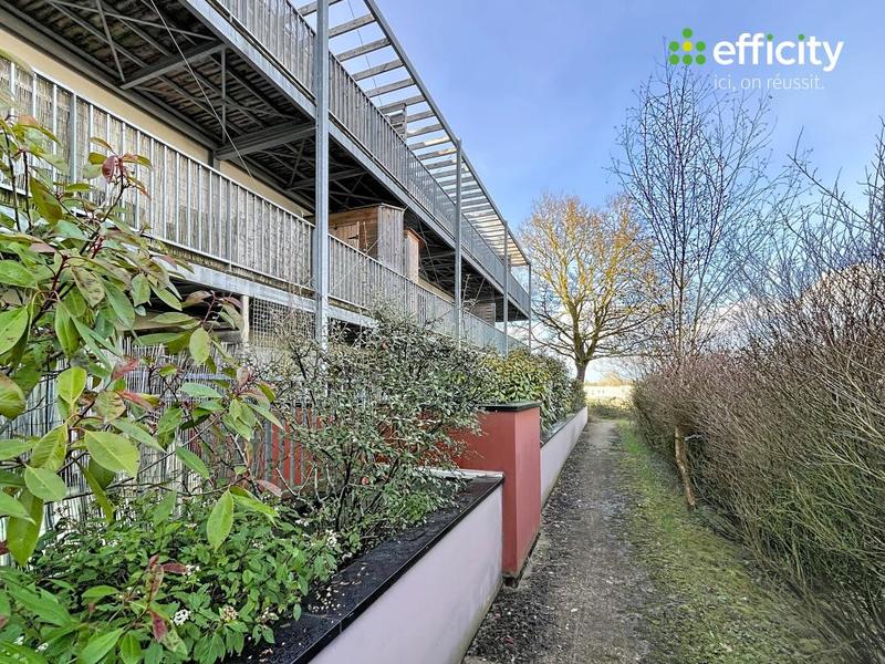 Appartement - 80 m² - 4 pièces