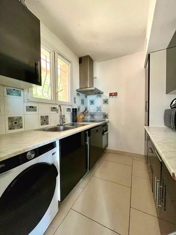 Maison - 148 m² - 8 pièces