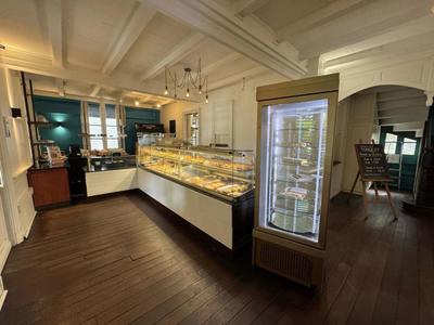 Local commercial - 467 m² - 12 pièces