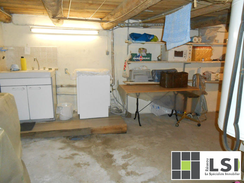 Maison - 65 m² - 6 pièces