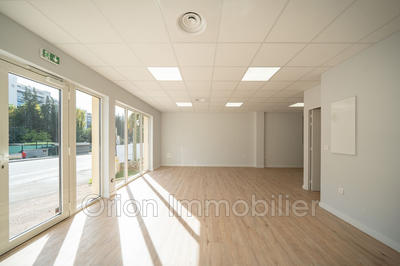 Local commercial - 58 m²