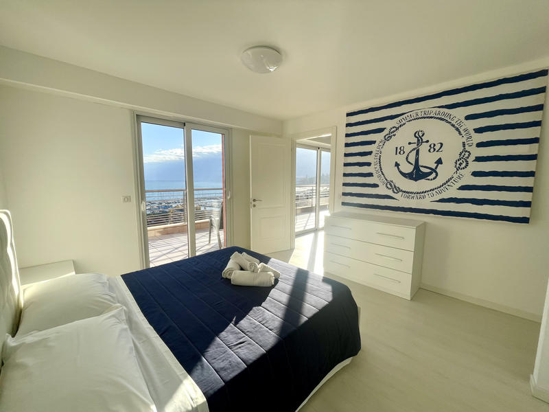 Appartement - 142 m² - 4 pièces