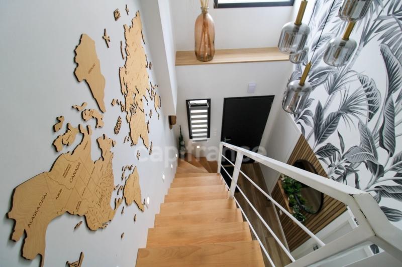 Maison - 146 m² - 6 pièces