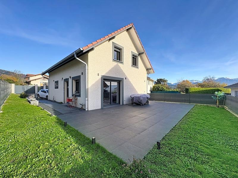 Maison - 133 m² - 5 pièces