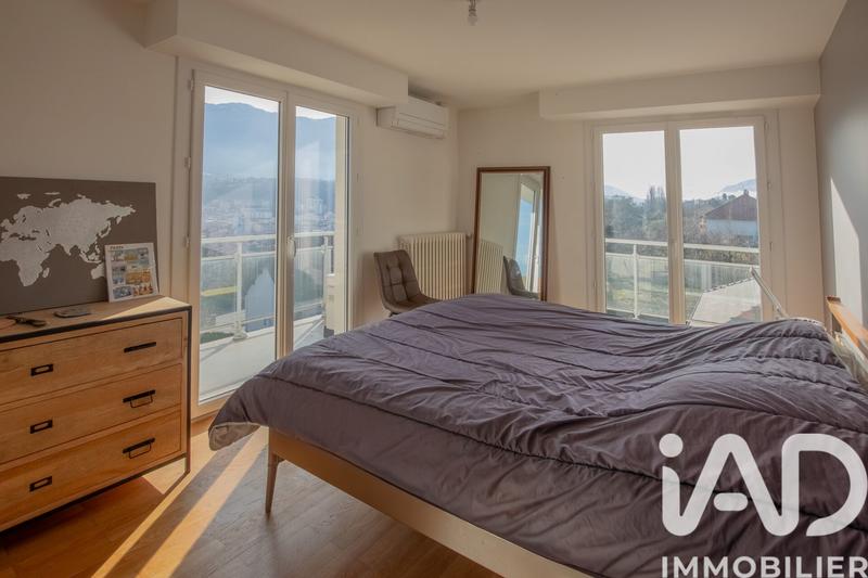 Appartement - 81 m² - 4 pièces