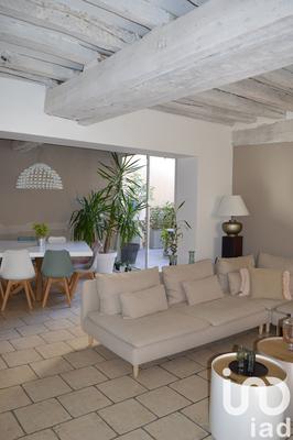 Maison de ville - 220 m² - 10 pièces