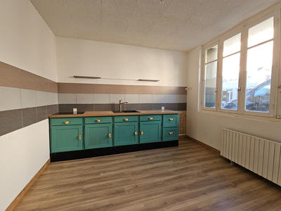 Maison - 85 m² - 5 pièces