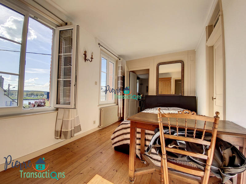 Maison - 145 m² - 5 pièces