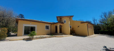 Villa - 170 m² - 7 pièces