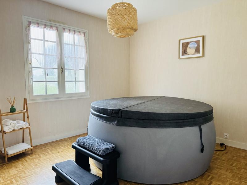 Maison traditionnelle - 154 m² - 6 pièces