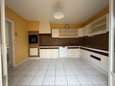 Maison - 146 m² - 5 pièces