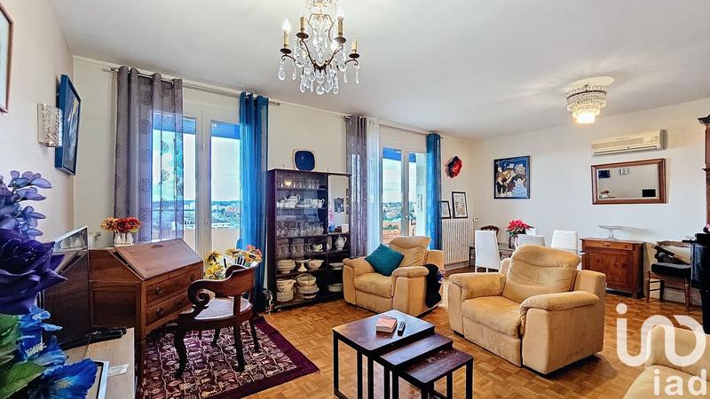 Appartement - 88 m² - 4 pièces