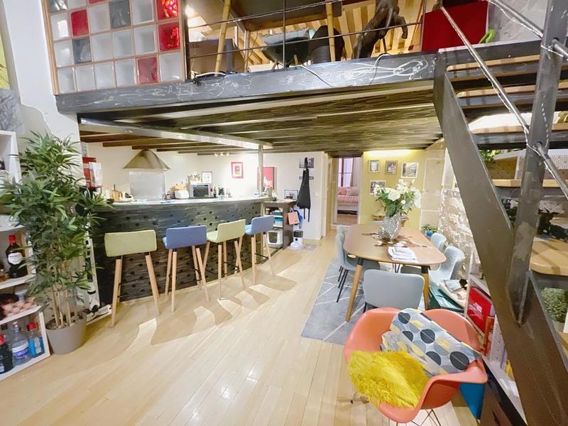 Appartement - 90 m² - 3 pièces