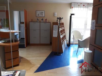 Local commercial - 117 m² - 5 pièces