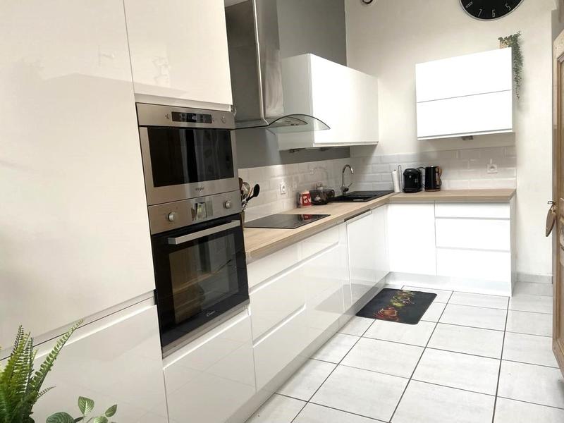 Maison de ville - 85 m² - 4 pièces