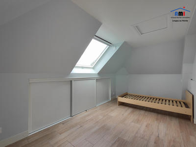 Maison - 165 m² - 9 pièces