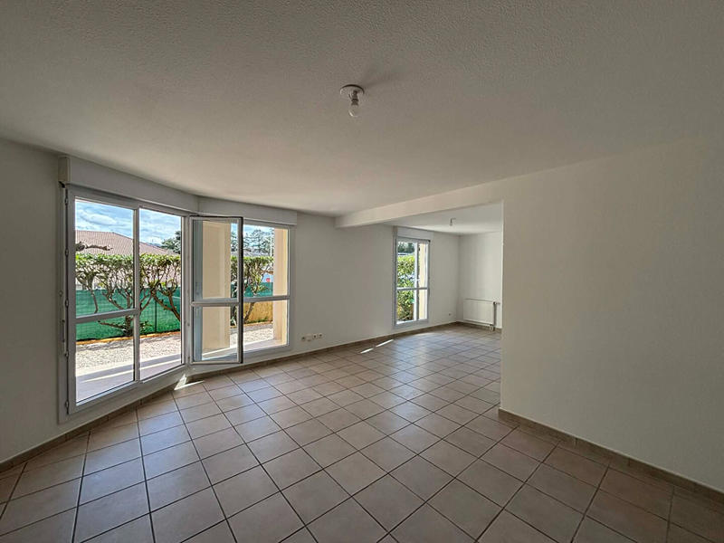 Appartement - 82 m² - 3 pièces